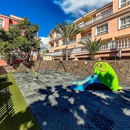 Townhouse Del Duque 34jar9 Apartament